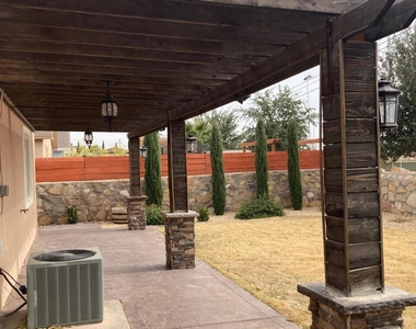 13162 Saker Drive - Photo Thumbnail 29