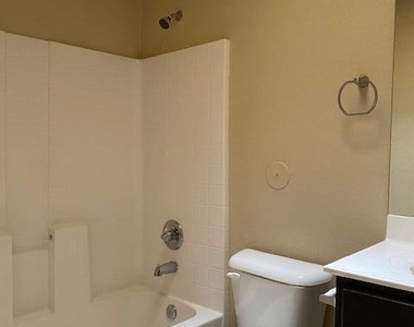 13162 Saker Drive - Photo Thumbnail 13