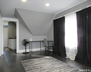 326-330 Bradley Street - Photo Thumbnail 5