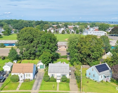 91 Bertrose Avenue - Photo Thumbnail 37