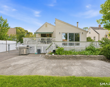 91 Bertrose Avenue - Photo Thumbnail 25