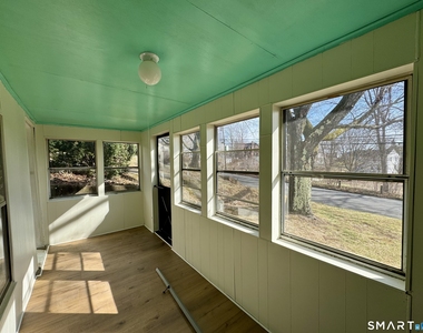 126 Beecher Street - Photo Thumbnail 10