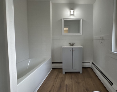 126 Beecher Street - Photo Thumbnail 7
