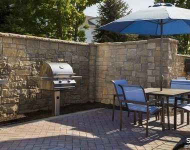 112a Southfield Avenue - Photo Thumbnail 4
