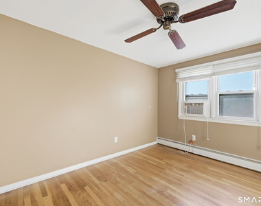 72 Graham Road - Photo Thumbnail 27
