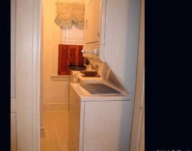 353 Highland Avenue - Photo Thumbnail 4