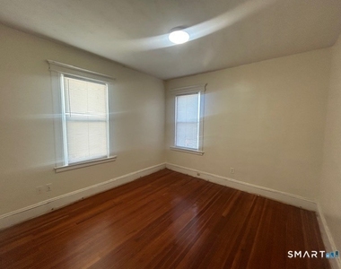 36 James Street - Photo Thumbnail 5