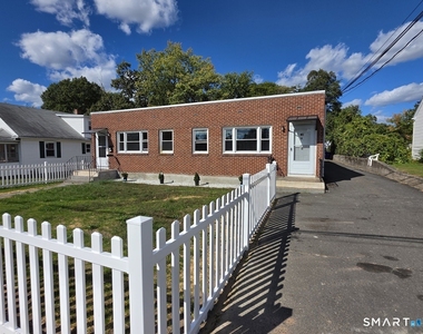 148 Sisson Street - Photo Thumbnail 8