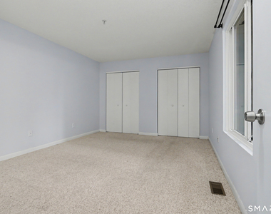 2 Redwood Lane - Photo Thumbnail 17