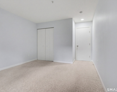 2 Redwood Lane - Photo Thumbnail 25