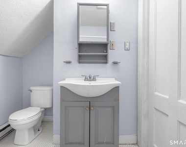 79 Maple Street - Photo Thumbnail 14