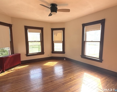 185 Curtis Street - Photo Thumbnail 10