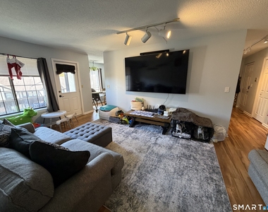 365 Mather Street - Photo Thumbnail 7