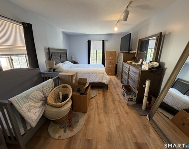 365 Mather Street - Photo Thumbnail 9
