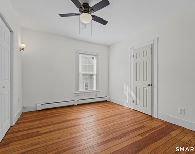 39 Hoffman Street - Photo Thumbnail 13