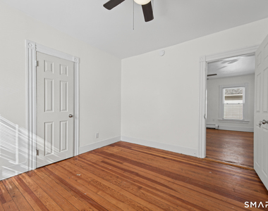39 Hoffman Street - Photo Thumbnail 16