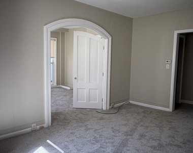 52 Millstone Road - Photo Thumbnail 10