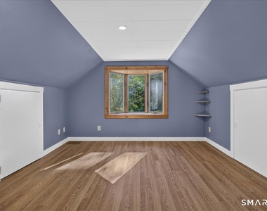 240 Derby Avenue - Photo Thumbnail 26