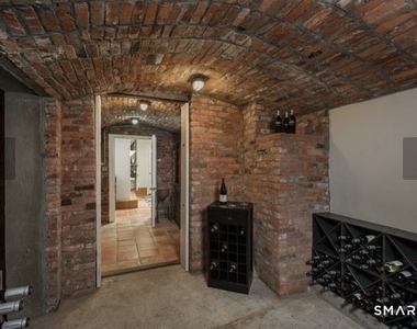 5 Deerfield Road - Photo Thumbnail 13