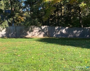 222 Judd Road - Photo Thumbnail 3