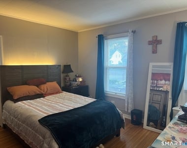 15 Rose Street - Photo Thumbnail 9