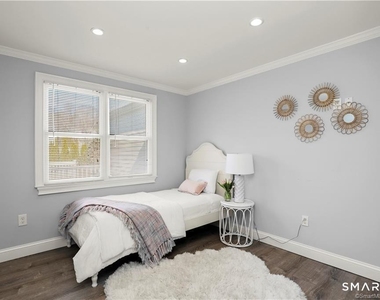 26 Cherry Street - Photo Thumbnail 9