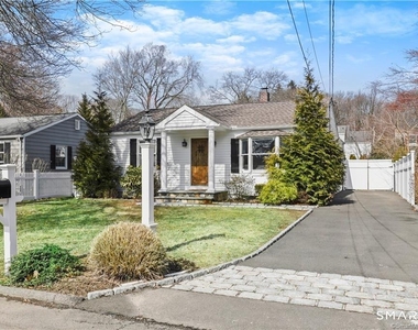 26 Cherry Street - Photo Thumbnail 1