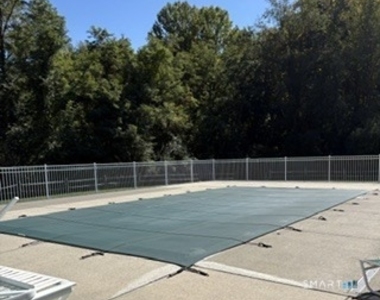 905 Larson Drive - Photo Thumbnail 8