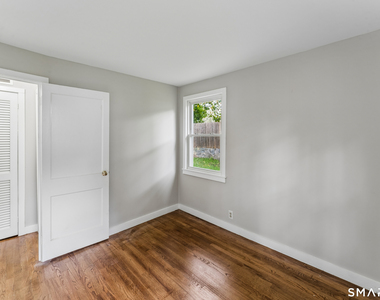 4 Elgin Avenue - Photo Thumbnail 18