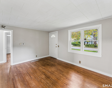 4 Elgin Avenue - Photo Thumbnail 4