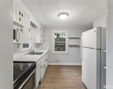 4 Elgin Avenue - Photo Thumbnail 5