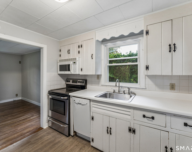 4 Elgin Avenue - Photo Thumbnail 7