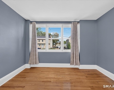 22 Hine Street - Photo Thumbnail 6