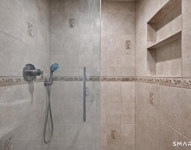 22 Hine Street - Photo Thumbnail 21