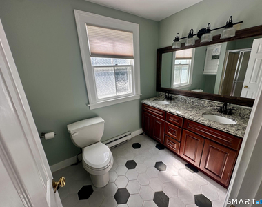 165 Whitfield Street - Photo Thumbnail 20