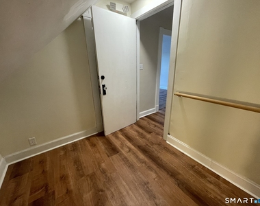 37 George Street - Photo Thumbnail 1