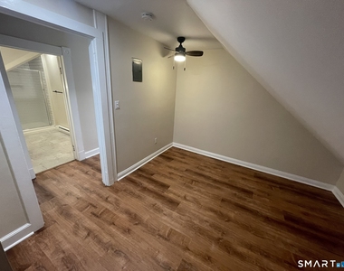 37 George Street - Photo Thumbnail 13