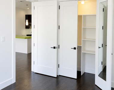 147 Rogers Avenue - Photo Thumbnail 2