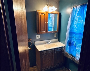 50 Brookside Ave - Photo Thumbnail 8