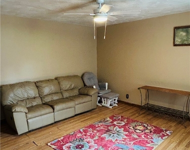 50 Brookside Ave - Photo Thumbnail 4