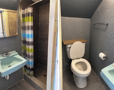 5361 Orchard Hill Dr - Photo Thumbnail 12