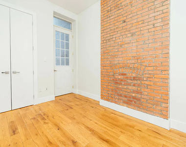 20 Rockwell Place - Photo Thumbnail 11
