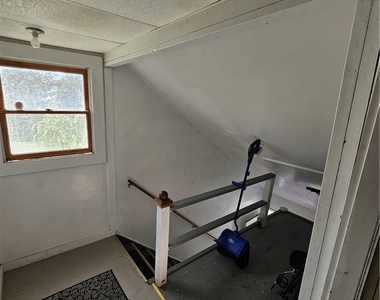 94 Perrine Street - Photo Thumbnail 3