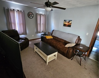 94 Perrine Street - Photo Thumbnail 8