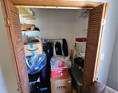 94 Perrine Street - Photo Thumbnail 9