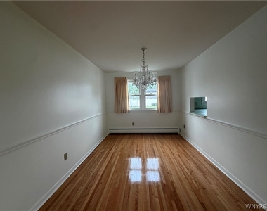 119 Kaymar Drive - Photo Thumbnail 5