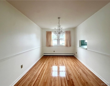 119 Kaymar Drive - Photo Thumbnail 10