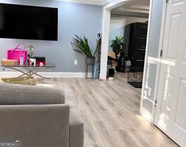 6333 Robins Trace - Photo Thumbnail 1