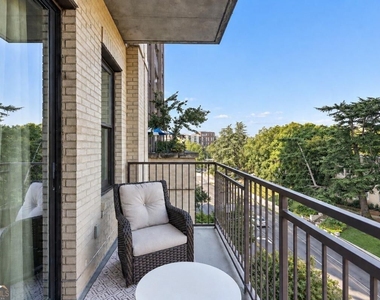 2233 Peachtree Road Ne - Photo Thumbnail 11