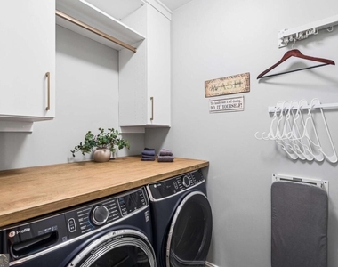 2233 Peachtree Road Ne - Photo Thumbnail 16
